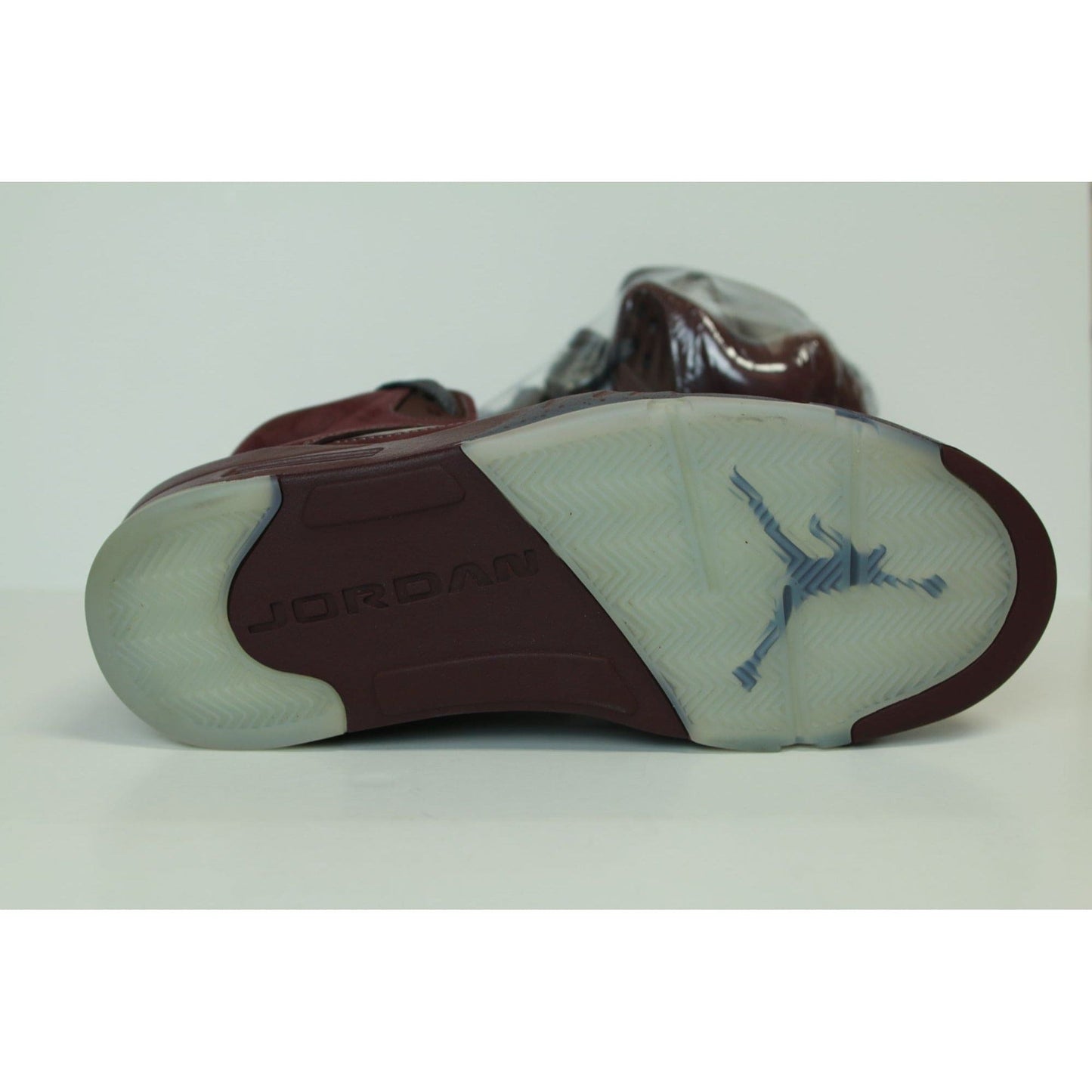 AJ5 BURGUNDY USED 11.5M