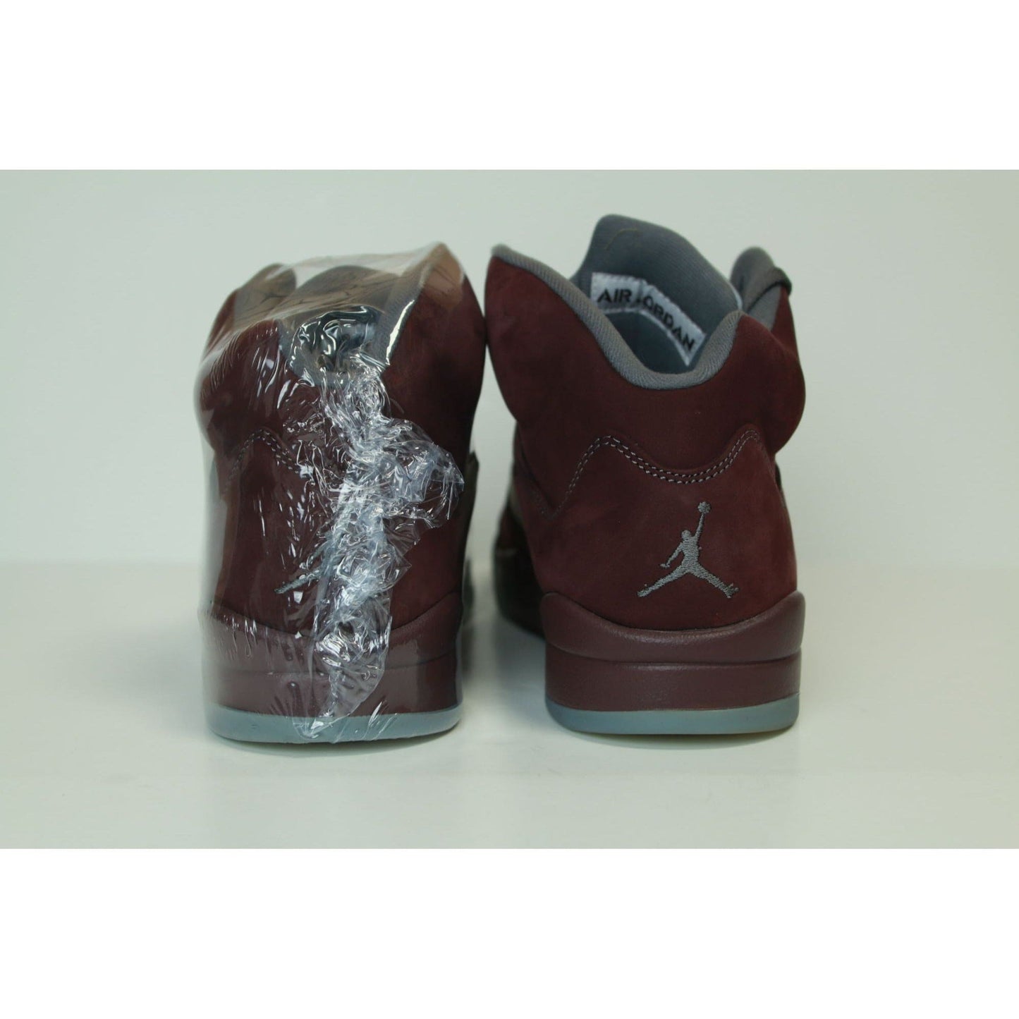 AJ5 BURGUNDY USED 11.5M