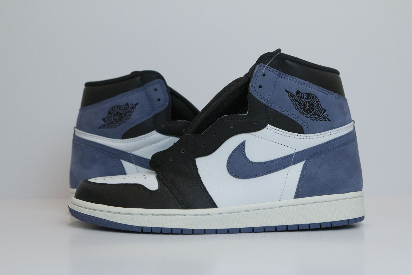 AJ1 Blue Moon DS Size 11M
