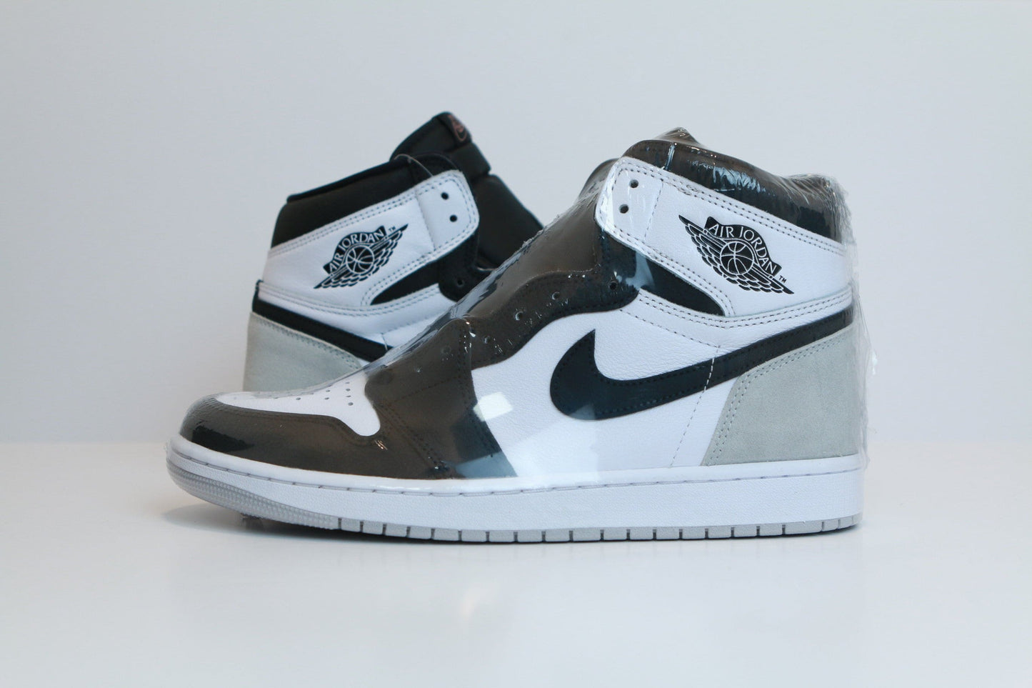 AJ1 HIGH BLEACHED CORAL DS SIZE 12M