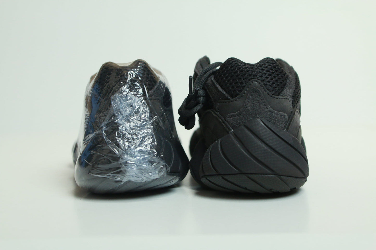 YEEZY 500 UTIL BLACK TRIED ON SIZE 8.5M