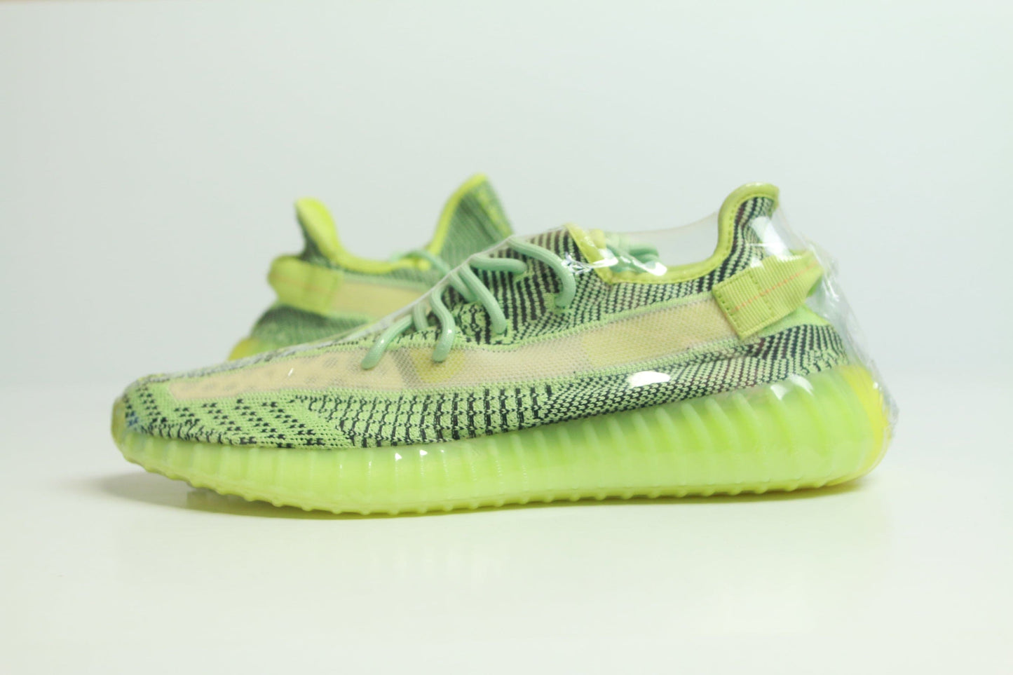 YEEZY 350 V2 YEEZREEL NON REFLECTIVE DS SIZE 12M