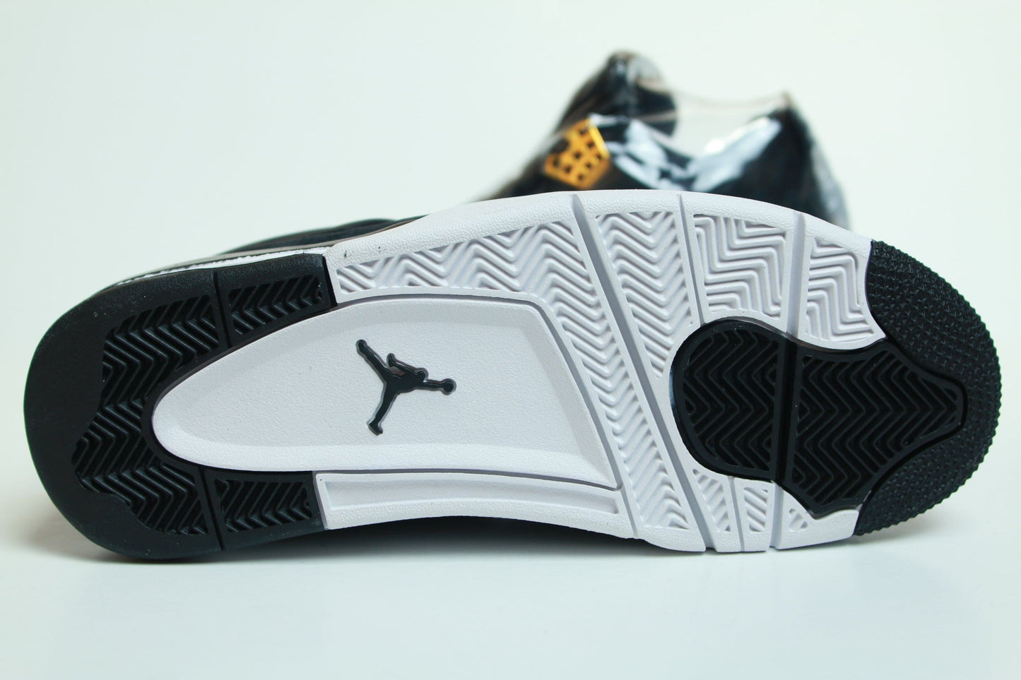 AJ4 ROYALTY DS SIZE 9.5M