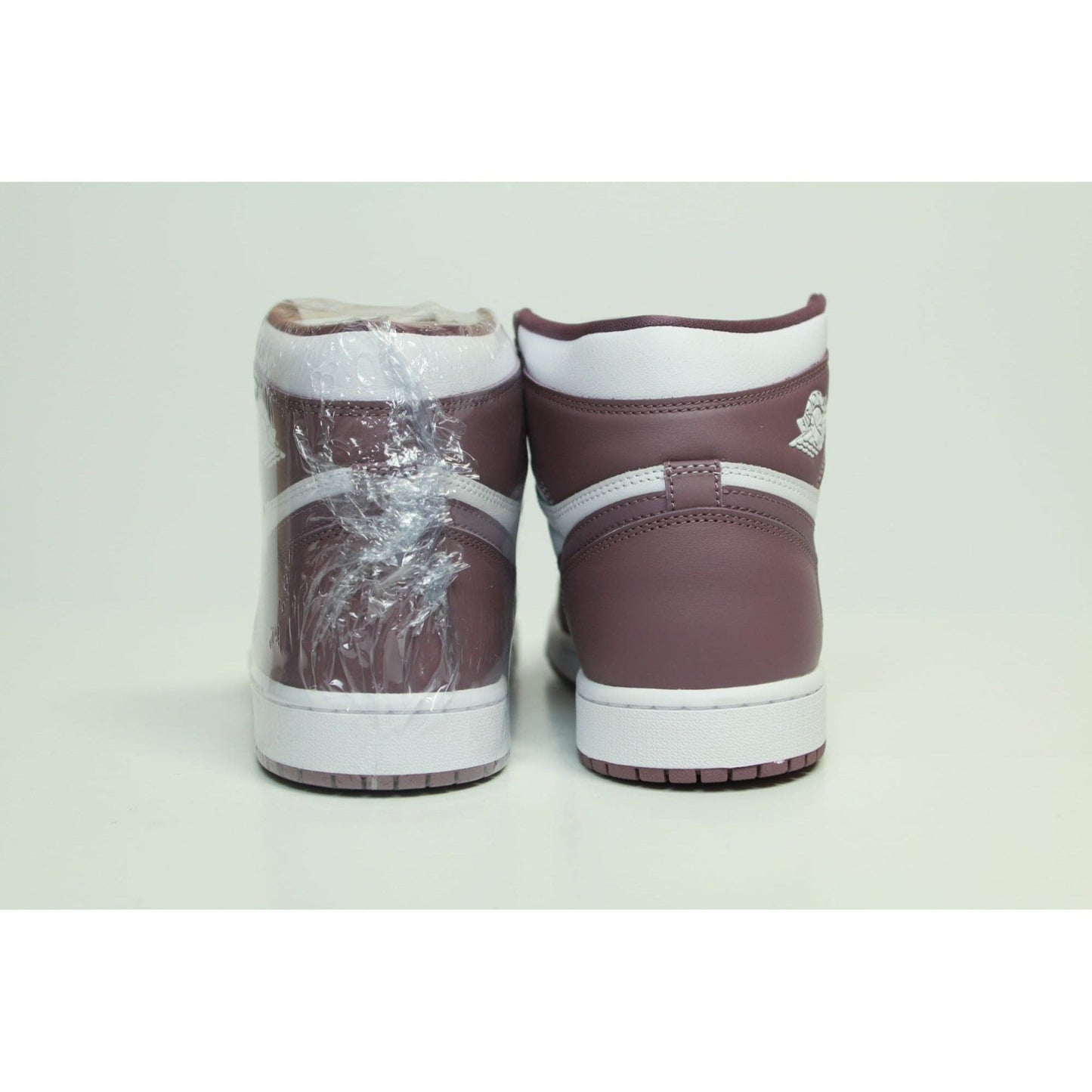 AJ1 MAUVE DS SIZE 10.5M